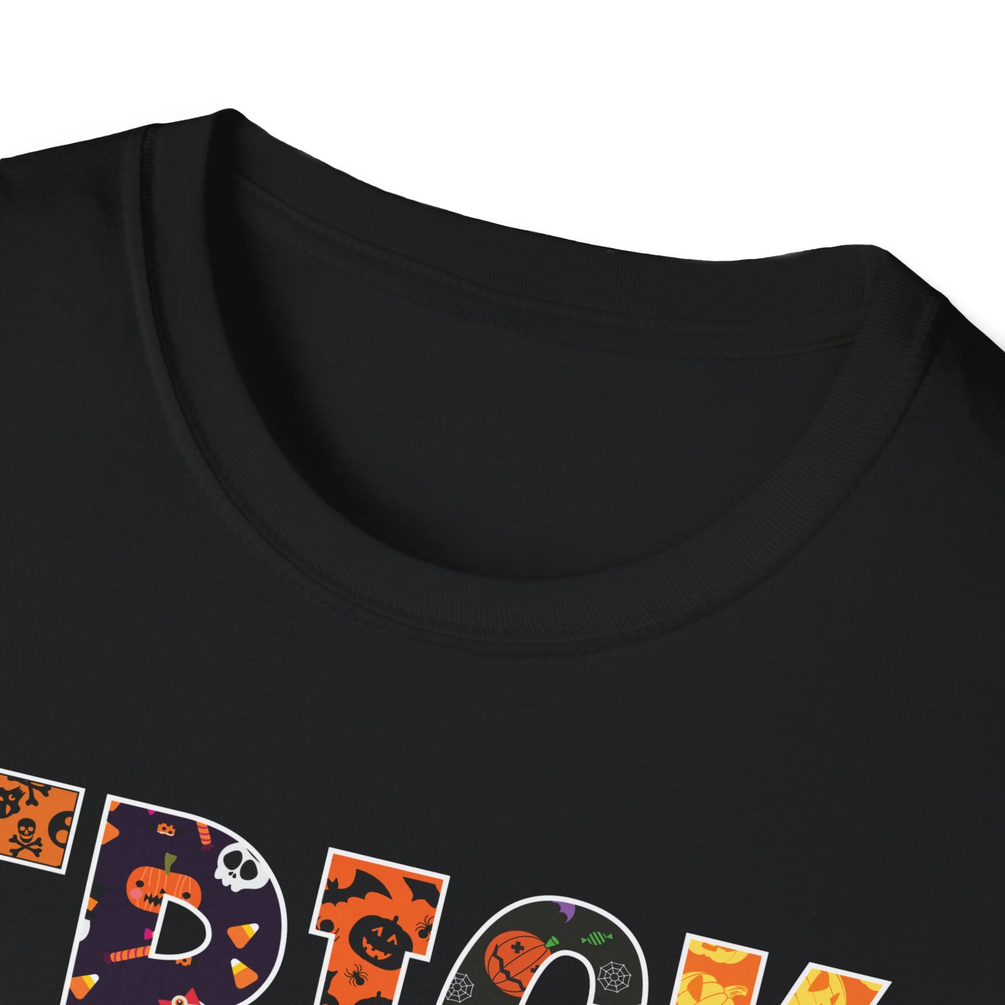 Trick Or Teach Halloween Teacher T-Shirt